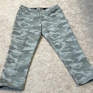 EUC Wit and Wisdom Camouflage Pants